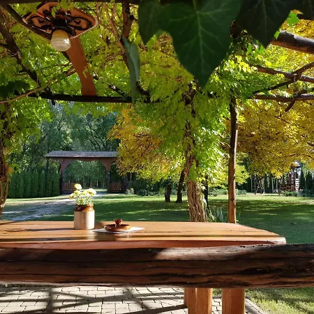 Szeruskert Vendeghaz *