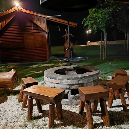 Szérűskert * Pusztaszer